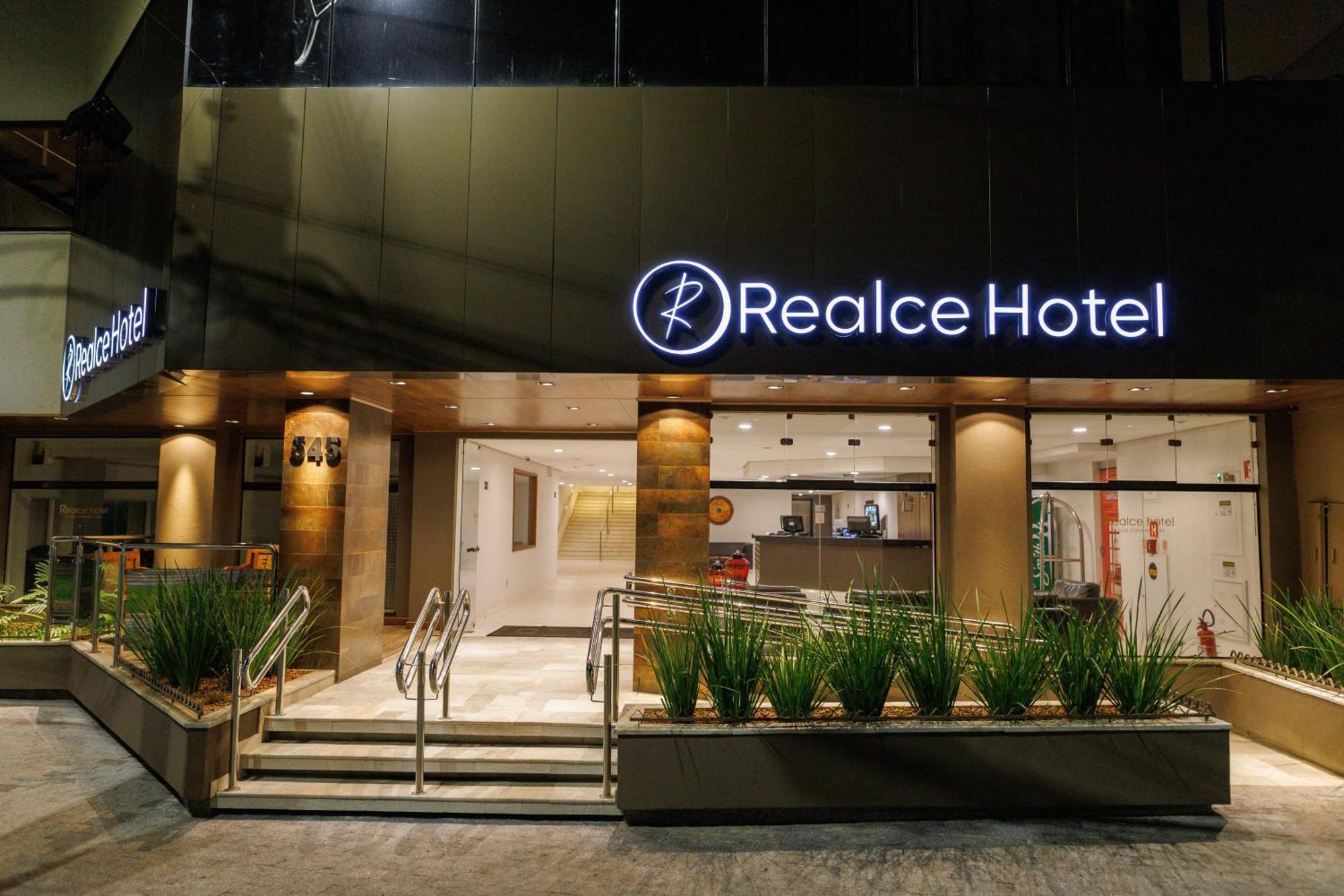 Realce Hotel Jau Exterior photo